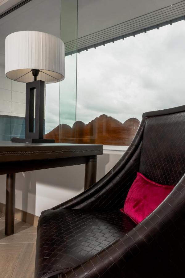 Capricorn Hotel Suva Eksteriør bilde
